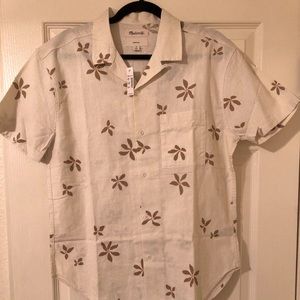 Beautiful men’s summer shirt